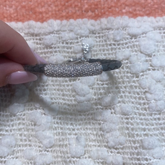 Beautiful bracelet - Picture 2 of 2